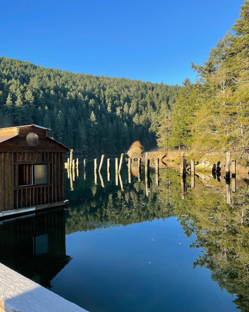 Victoria, Brentwood Victoria, Brentwood