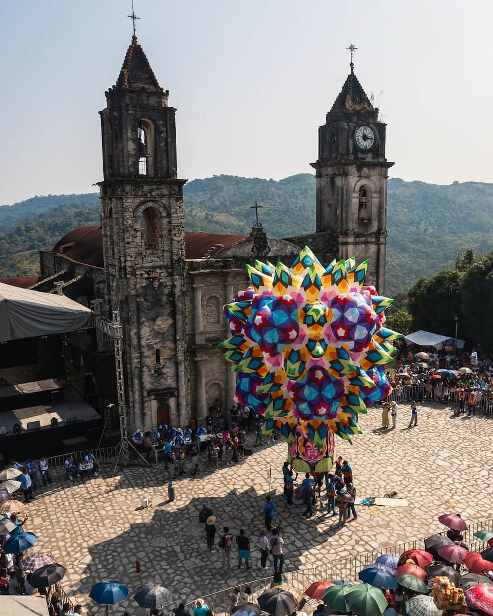 Festival Internacional del Globo de Papel Festival Internacional del Globo de Papel