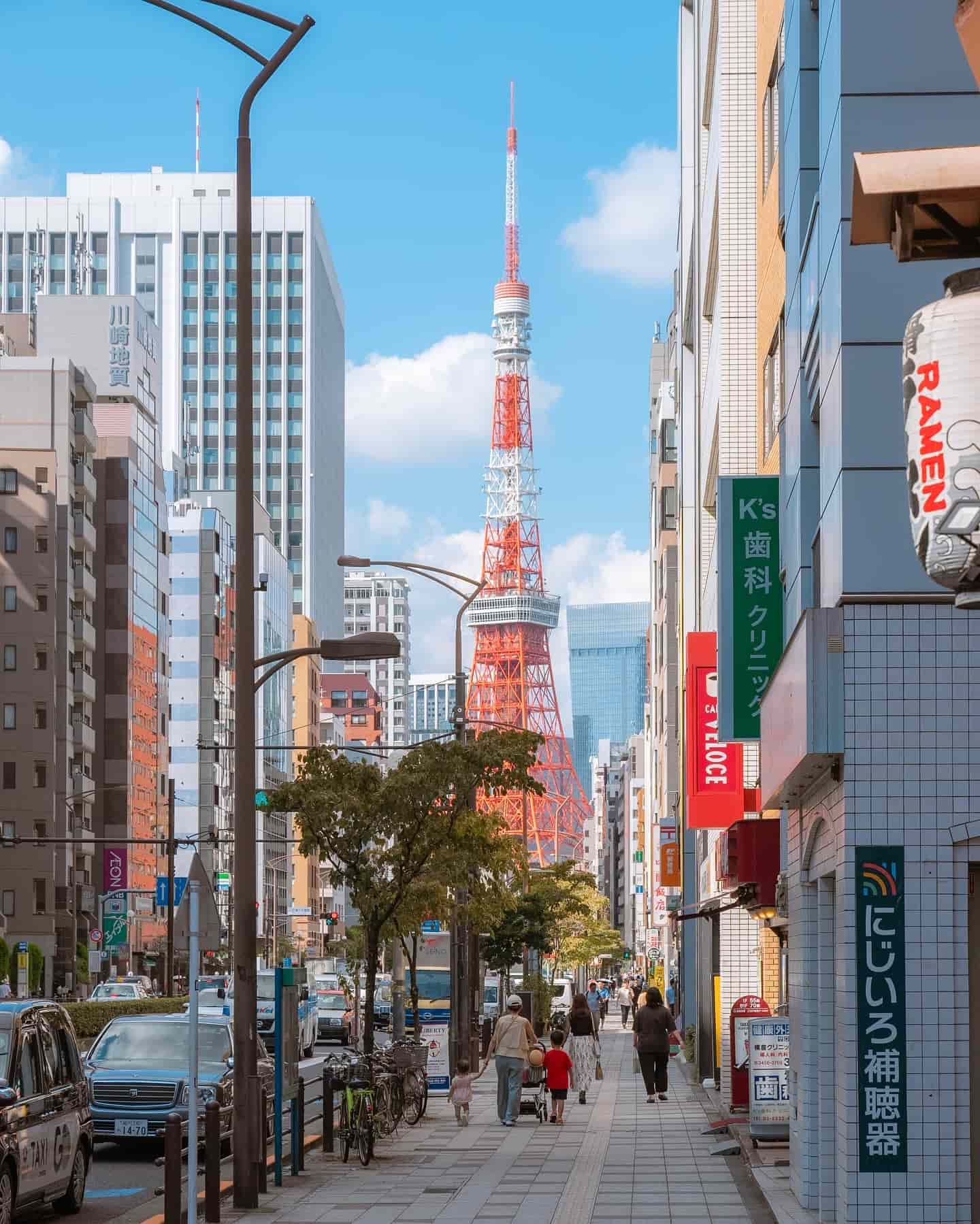 Tour Guide Tokyo, Japan Tour Guide Tokyo, Japan
