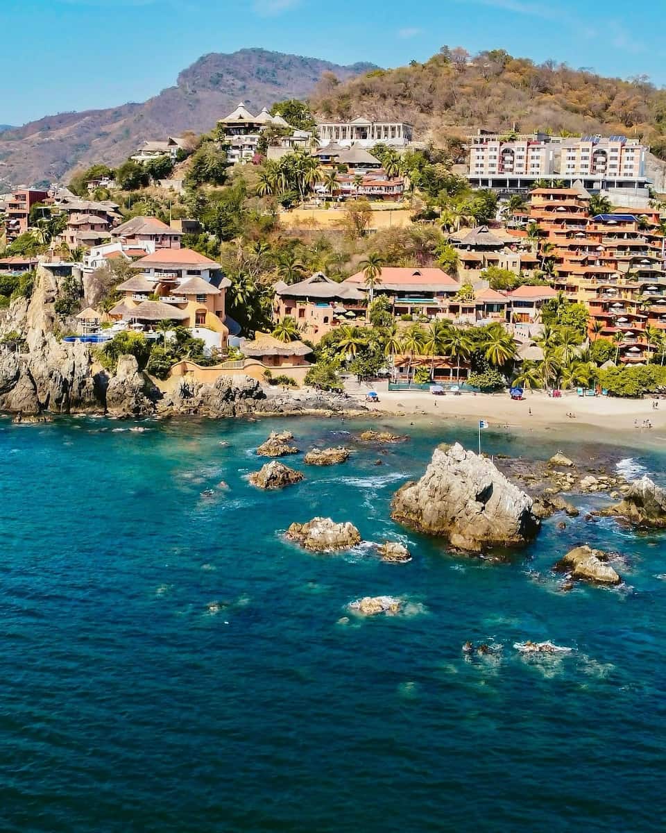 Zihuatanejo and Mazunte Zihuatanejo and Mazunte