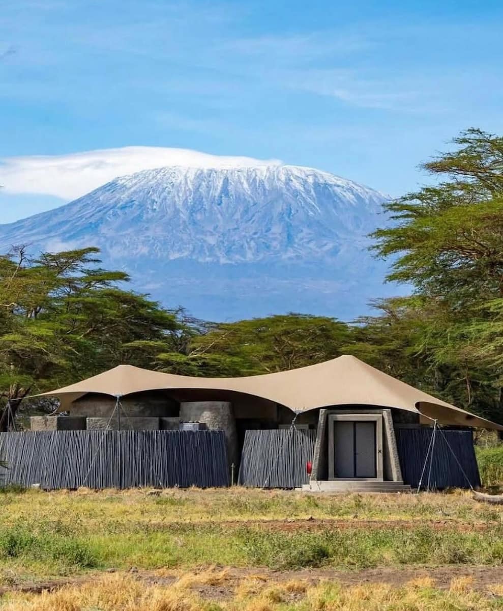 Amboseli National Park, Kenya Amboseli National Park, Kenya