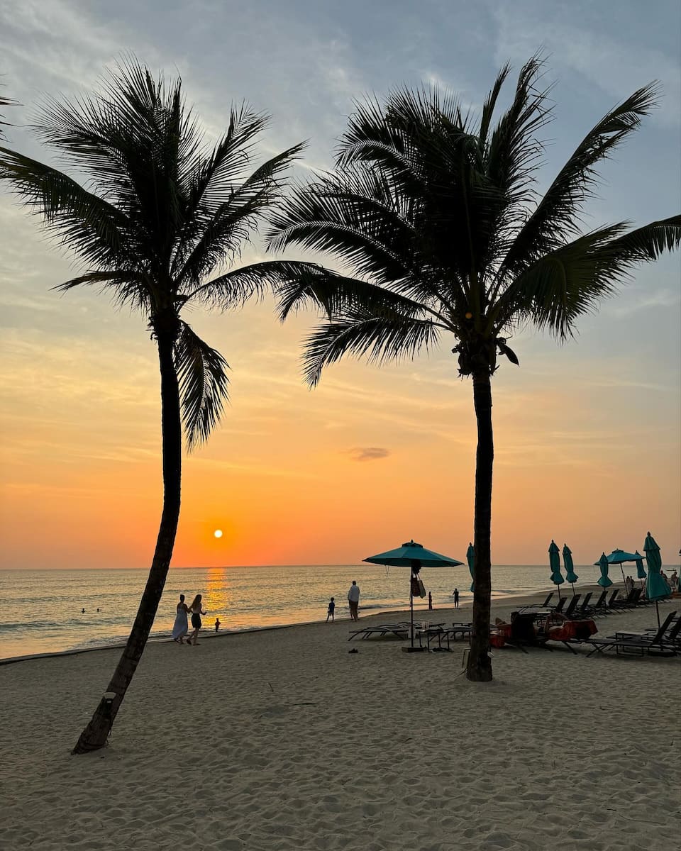 Bang Sak Beach, Khao Lak Bang Sak Beach, Khao Lak