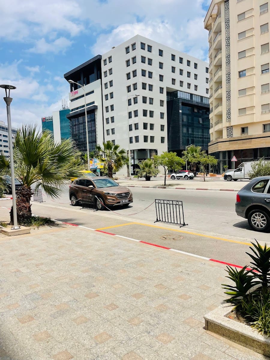 Berges du Lac, Tunis Berges du Lac, Tunis