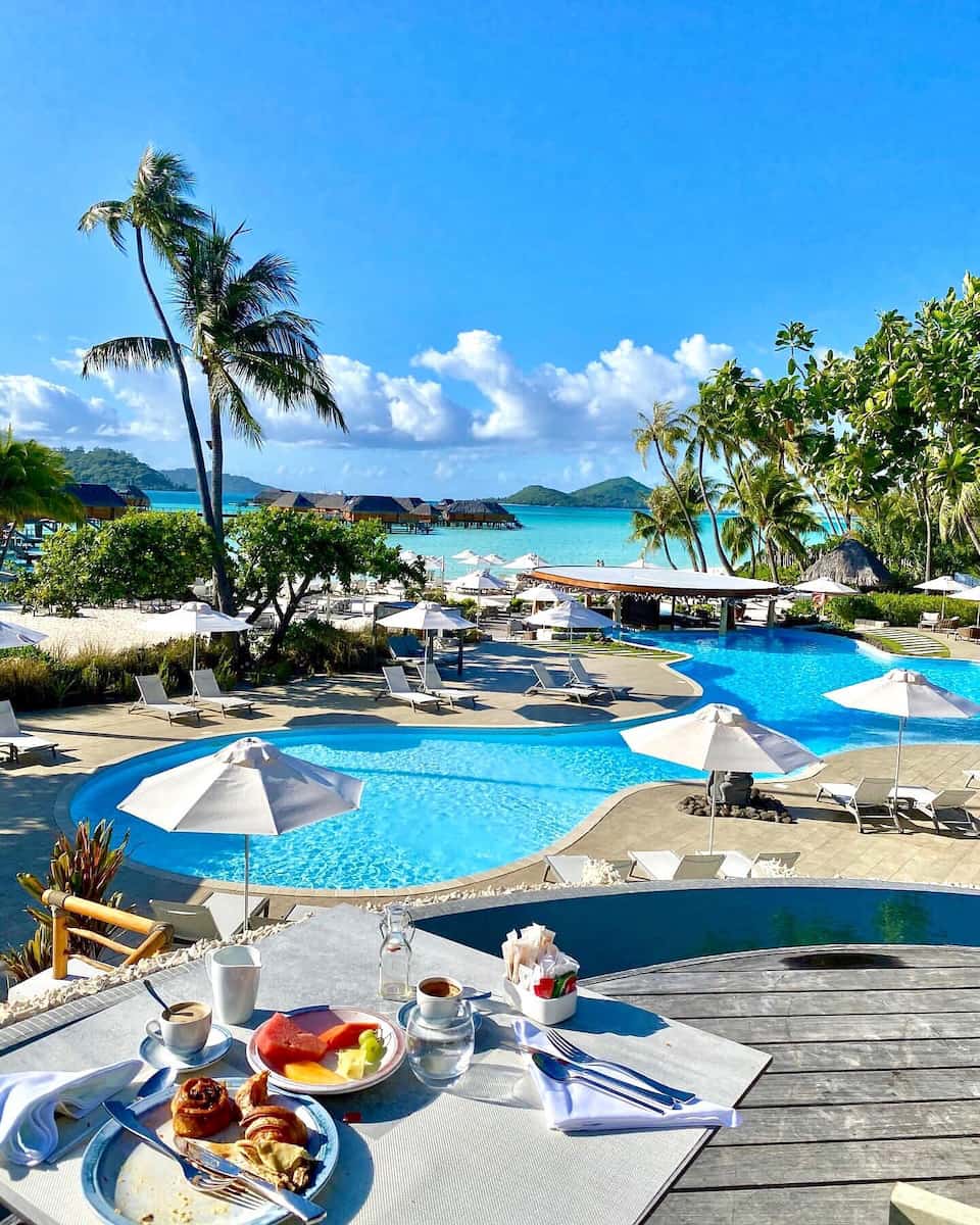 Bora Bora, French Polynesia Bora Bora, French Polynesia