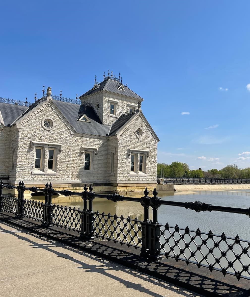 Crescent Hill, Louisville Crescent Hill, Louisville