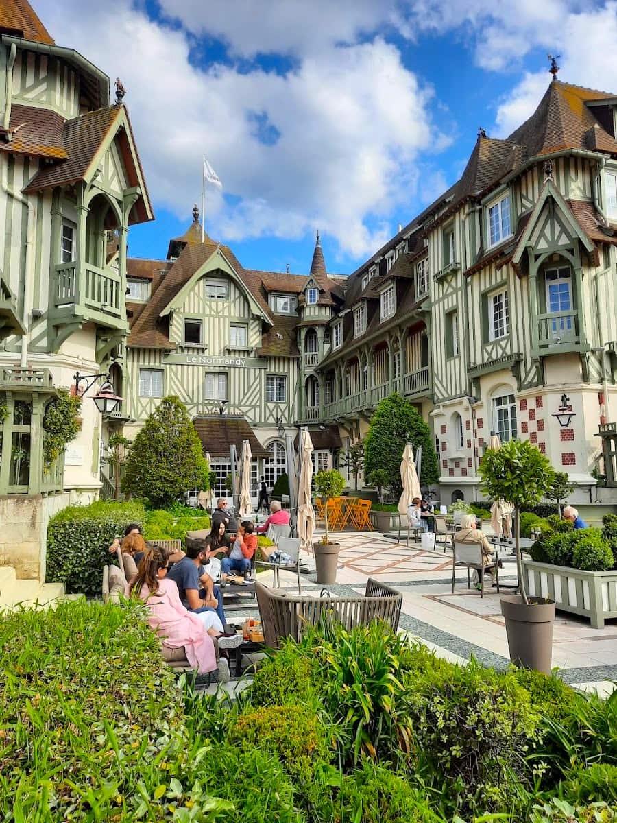 Deauville et Cabourg, Normandy, France Deauville et Cabourg, Normandy, France