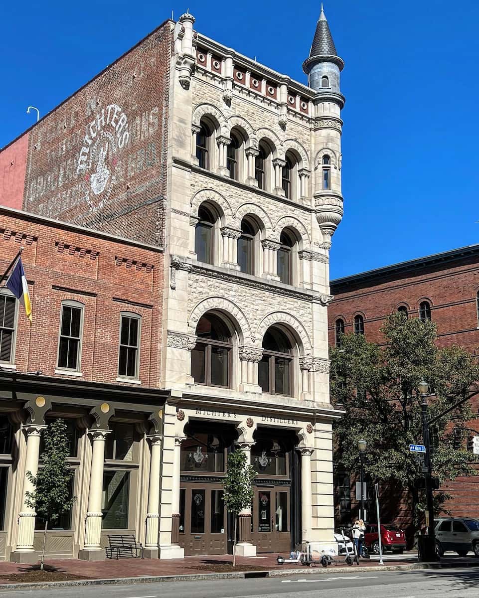 Downtown, Louisville Downtown, Louisville