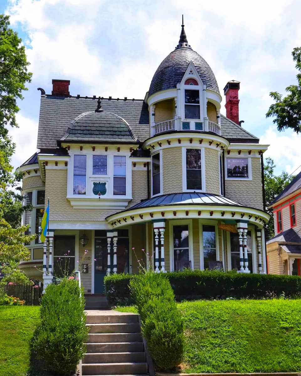 Highlands, Louisville Highlands, Louisville