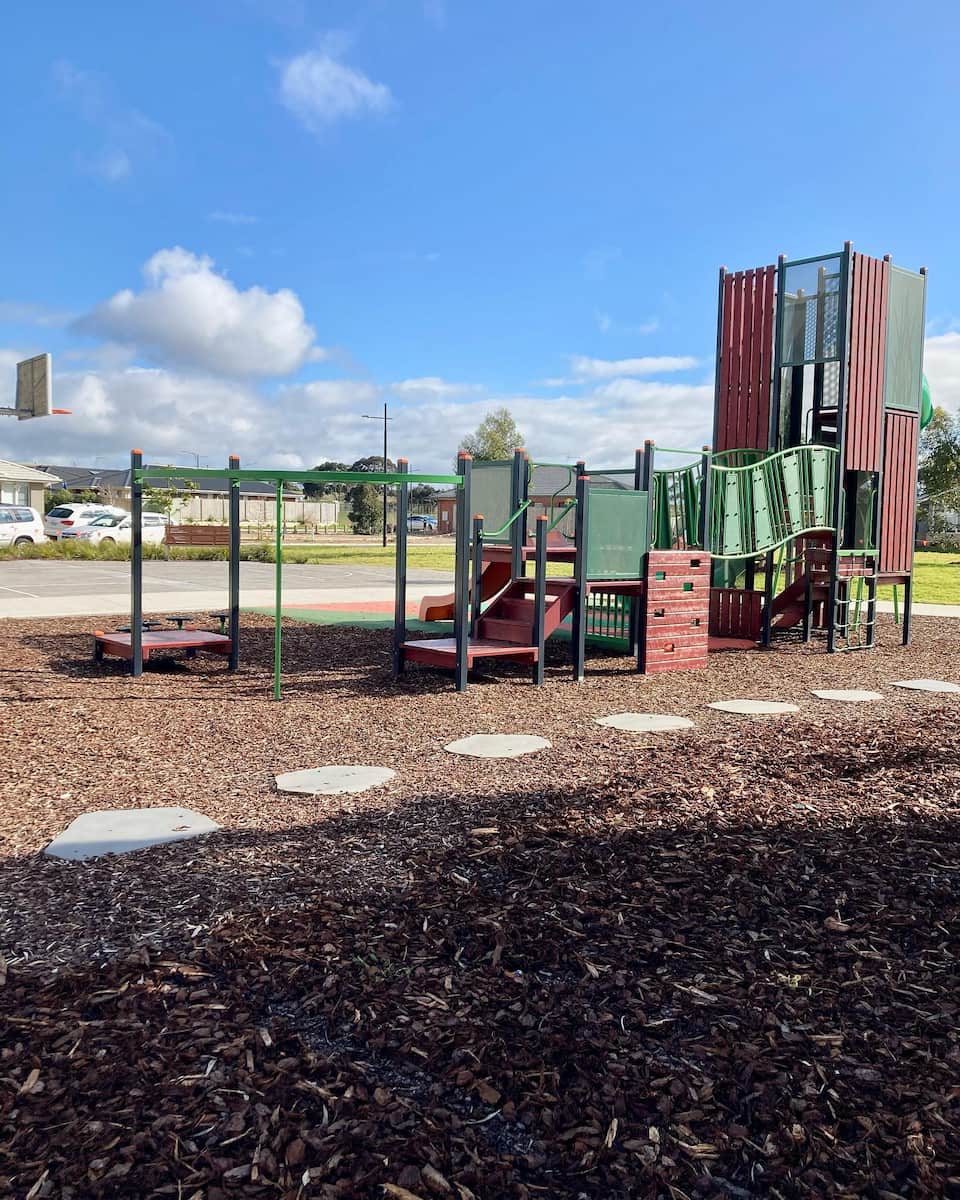 Larkspur, Bend Larkspur, Bend