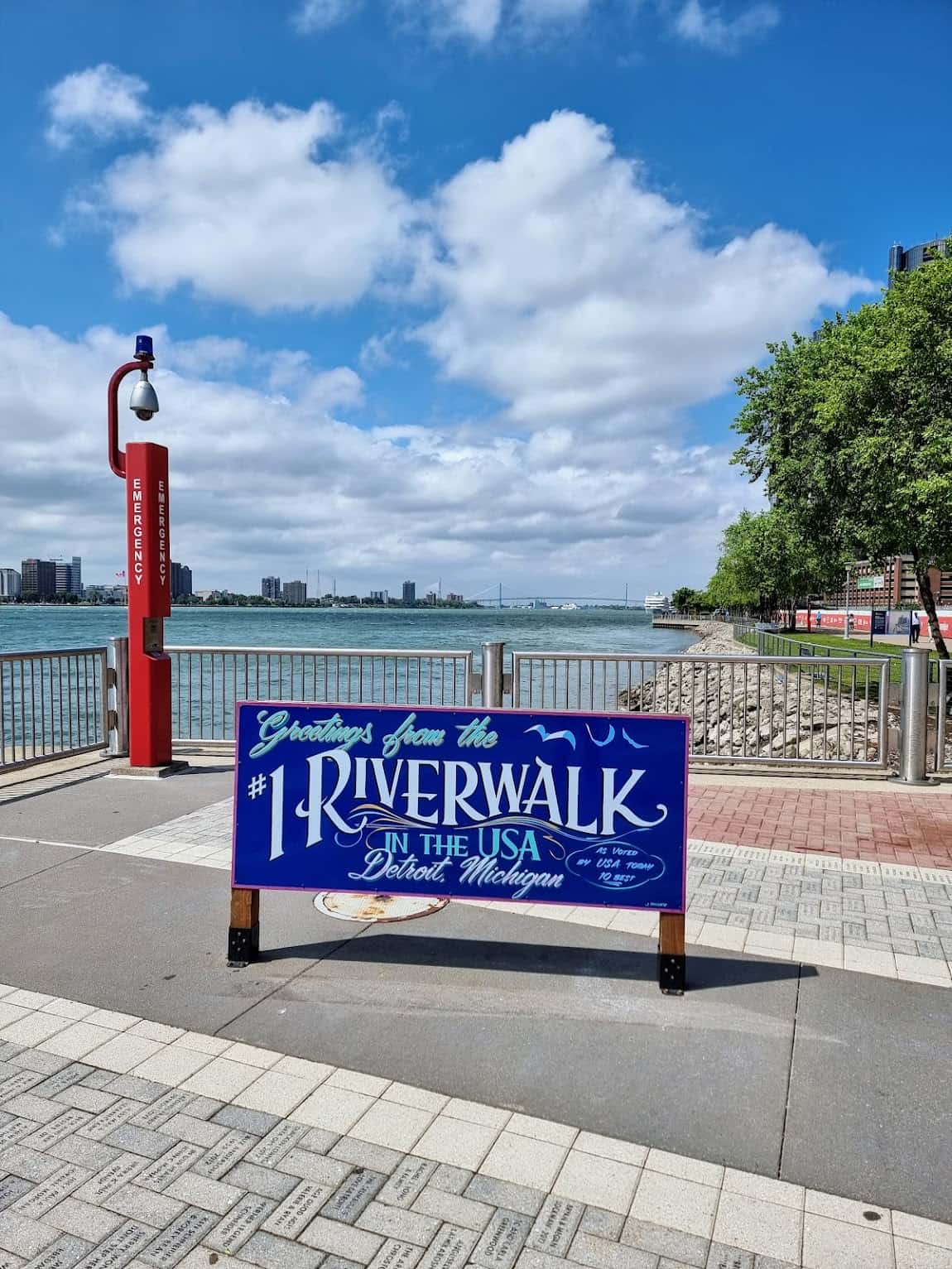 Detroit Riverfront Detroit Riverfront