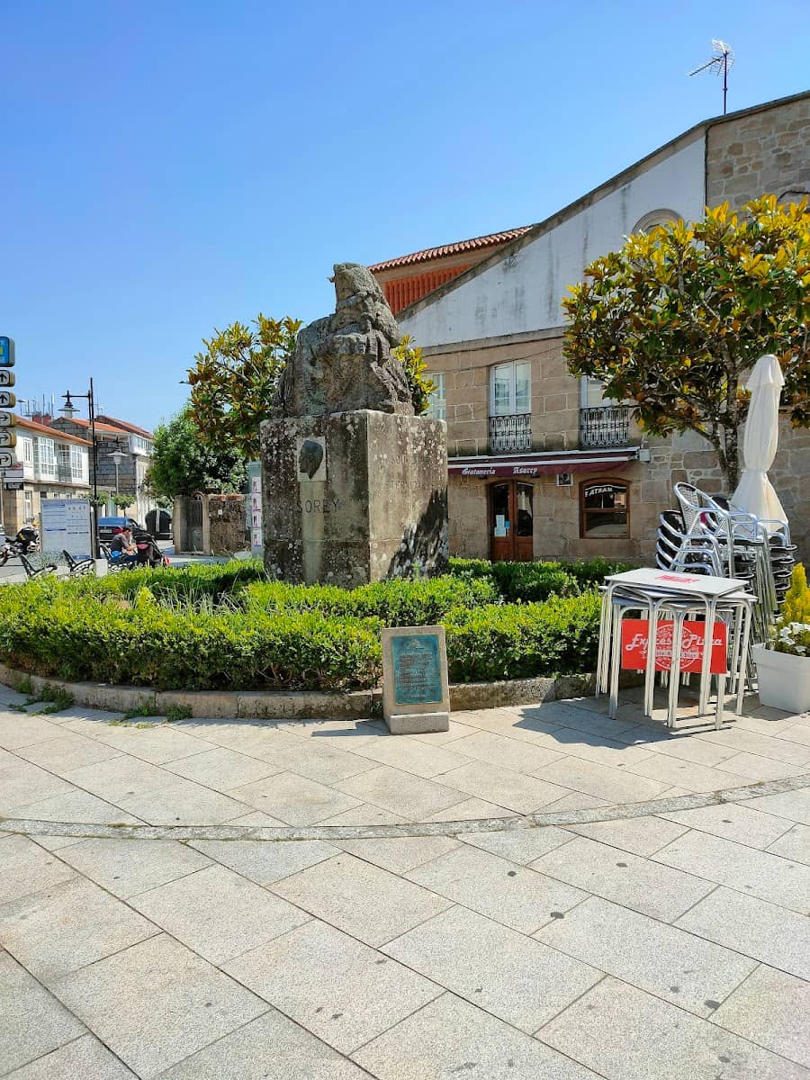 Fefiñáns Palace, Galicia Fefiñáns Palace, Galicia