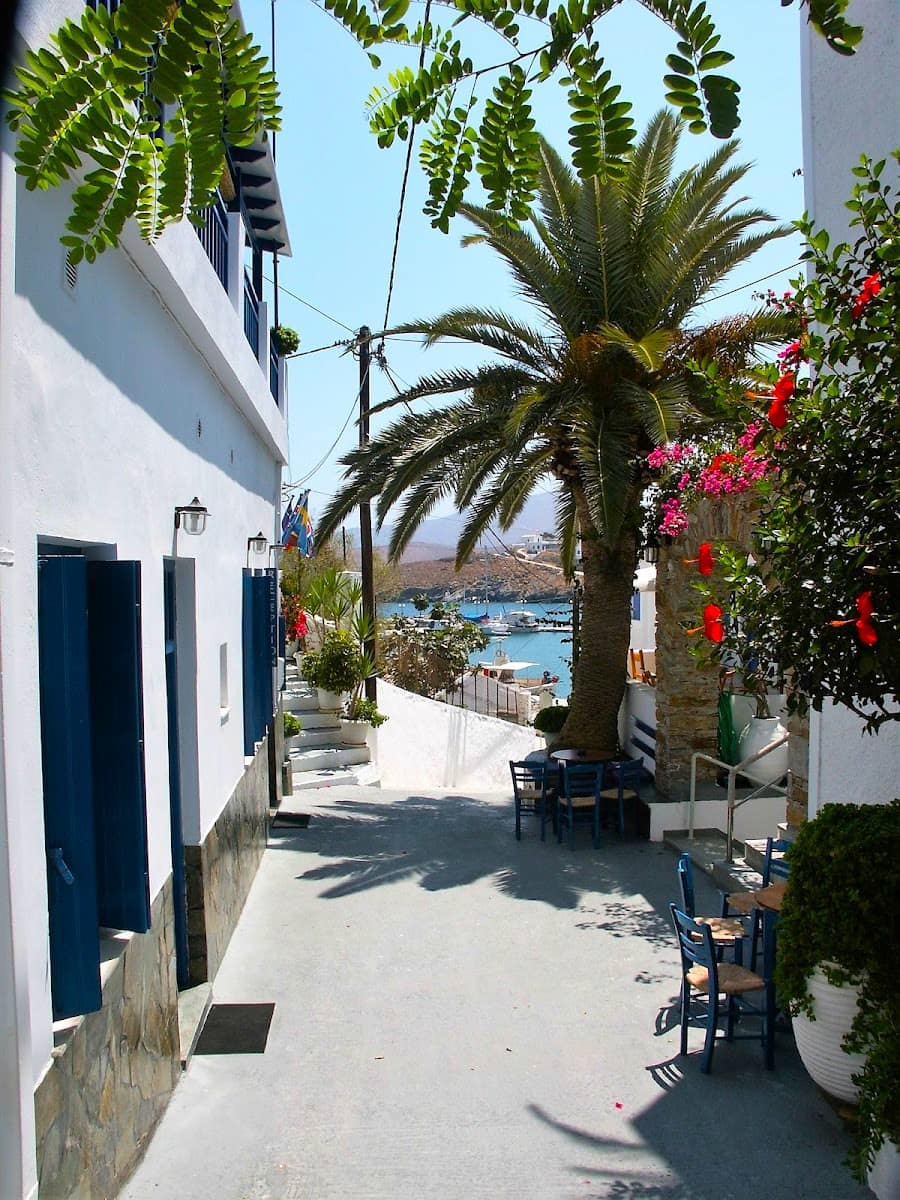 Loutra, Kythnos Loutra, Kythnos