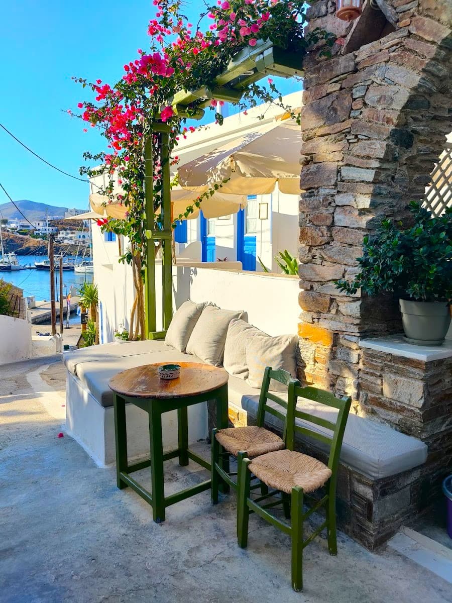 Loutra, Kythnos Loutra, Kythnos