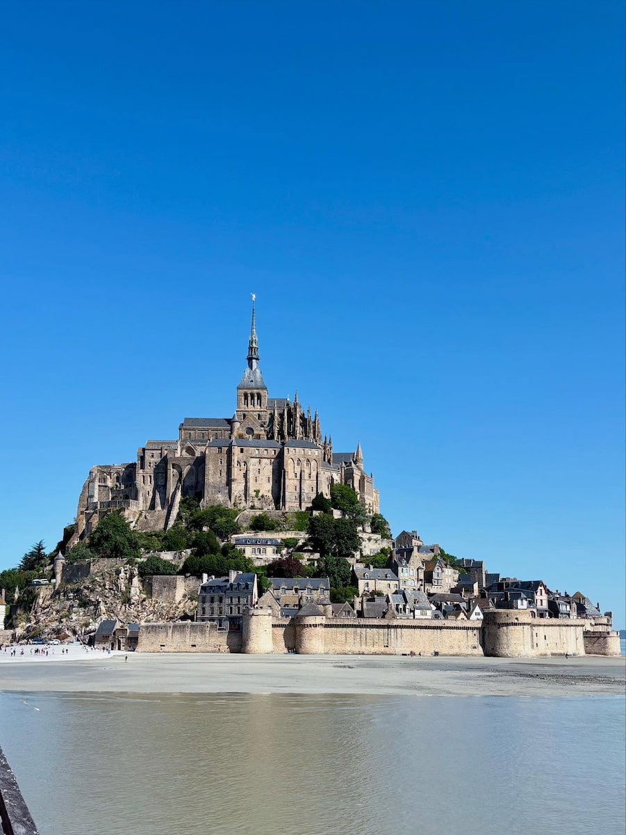 Mont Saint Michel Village Mont Saint Michel Village