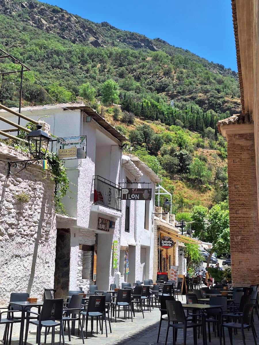 Pampaneira, Sierra Nevada, Spain Pampaneira, Sierra Nevada, Spain