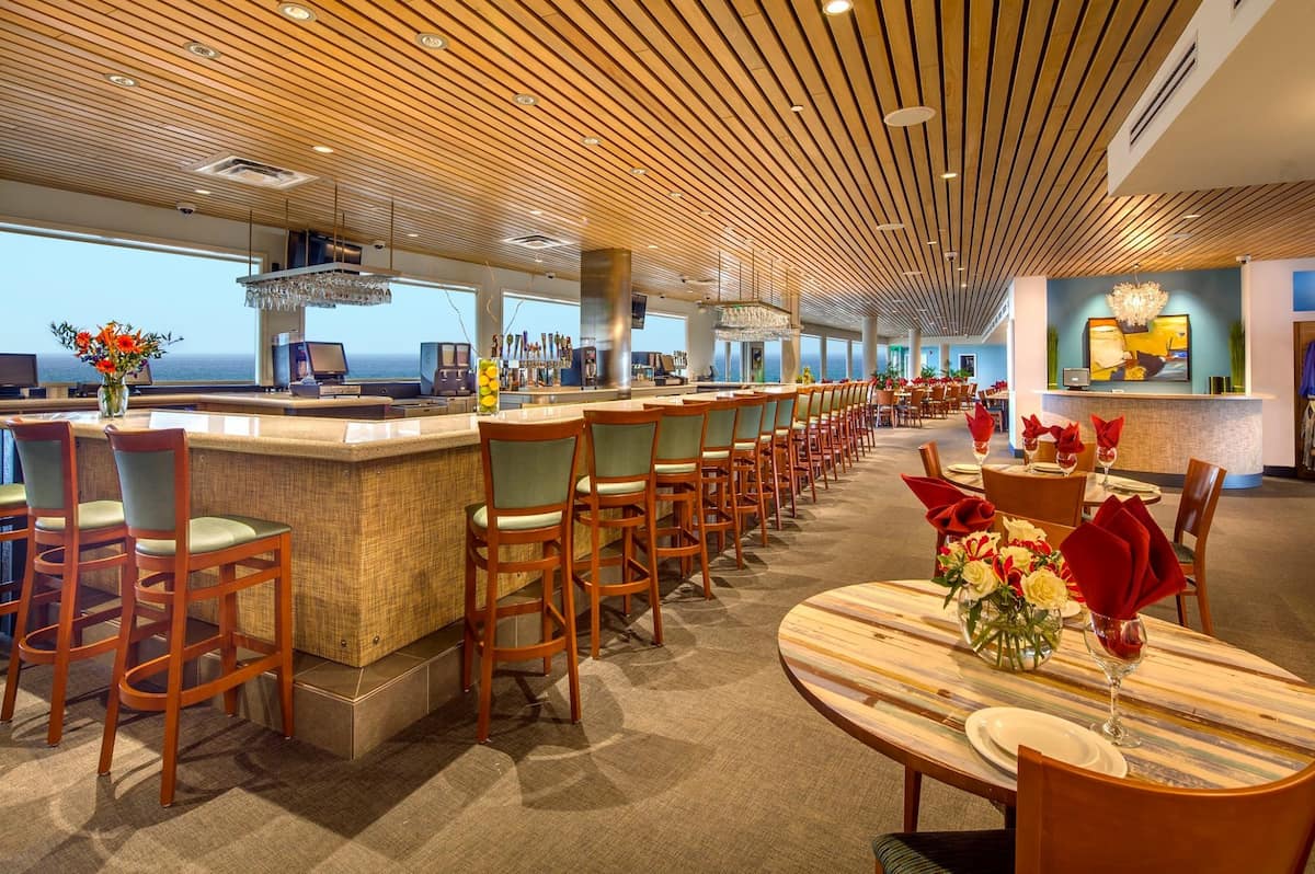 Waterfront Restaurant, Gulf Drive, Florida