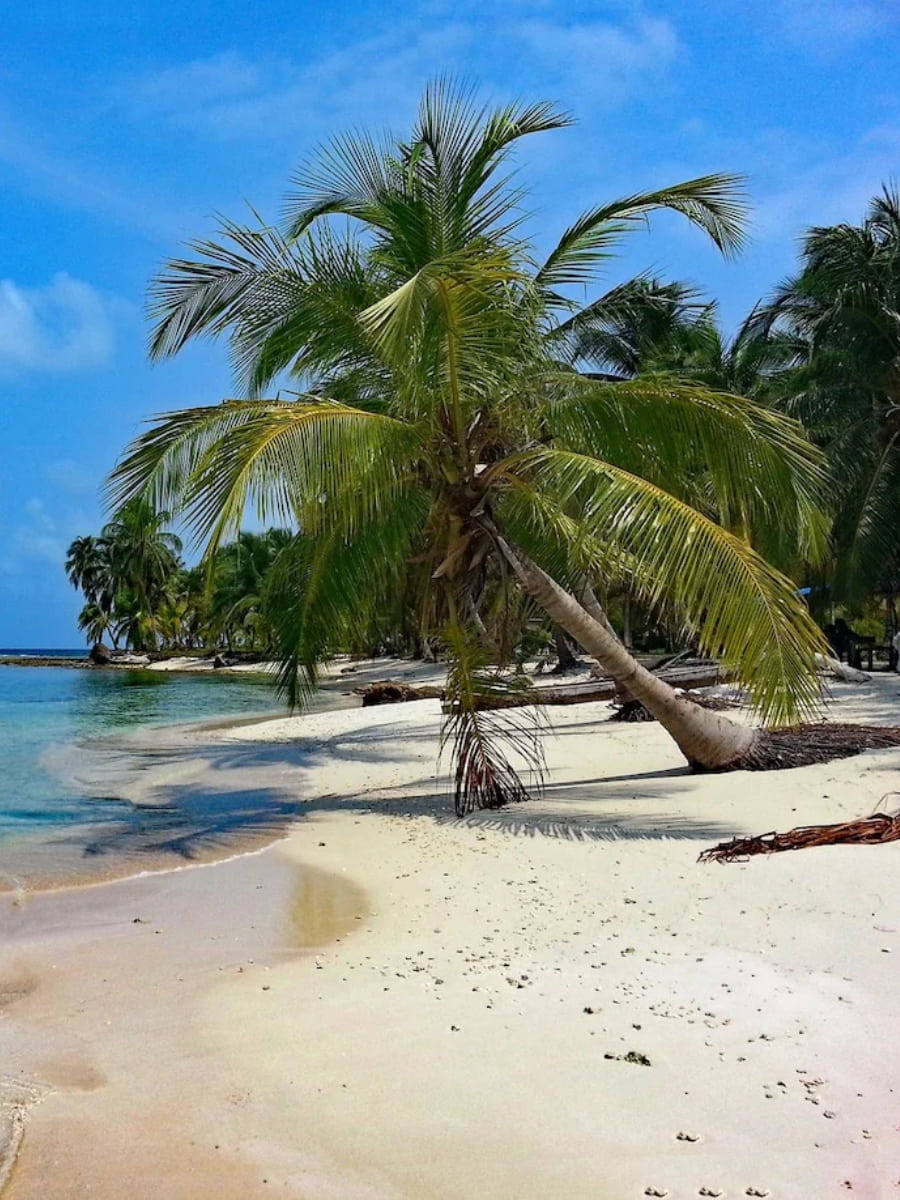 Yandup Island, San Blas Yandup Island, San Blas