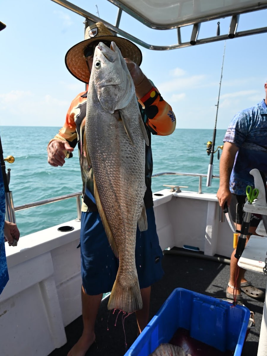 Yknot Fishing Charters, Darwin, NT Yknot Fishing Charters, Darwin, NT