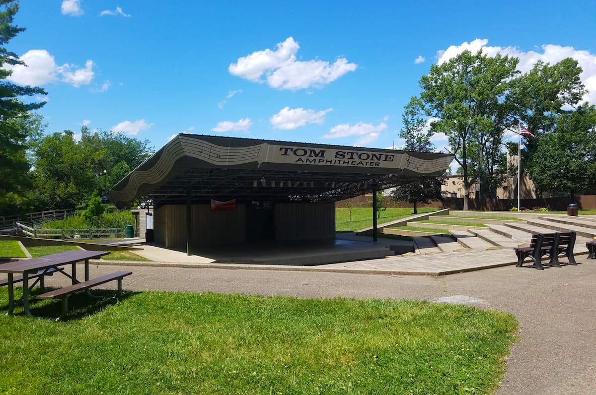 Blue Ash, Cincinnati Blue Ash, Cincinnati