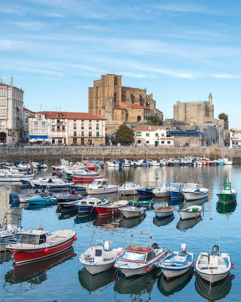 Castro Urdiales, Cantabria Castro Urdiales, Cantabria