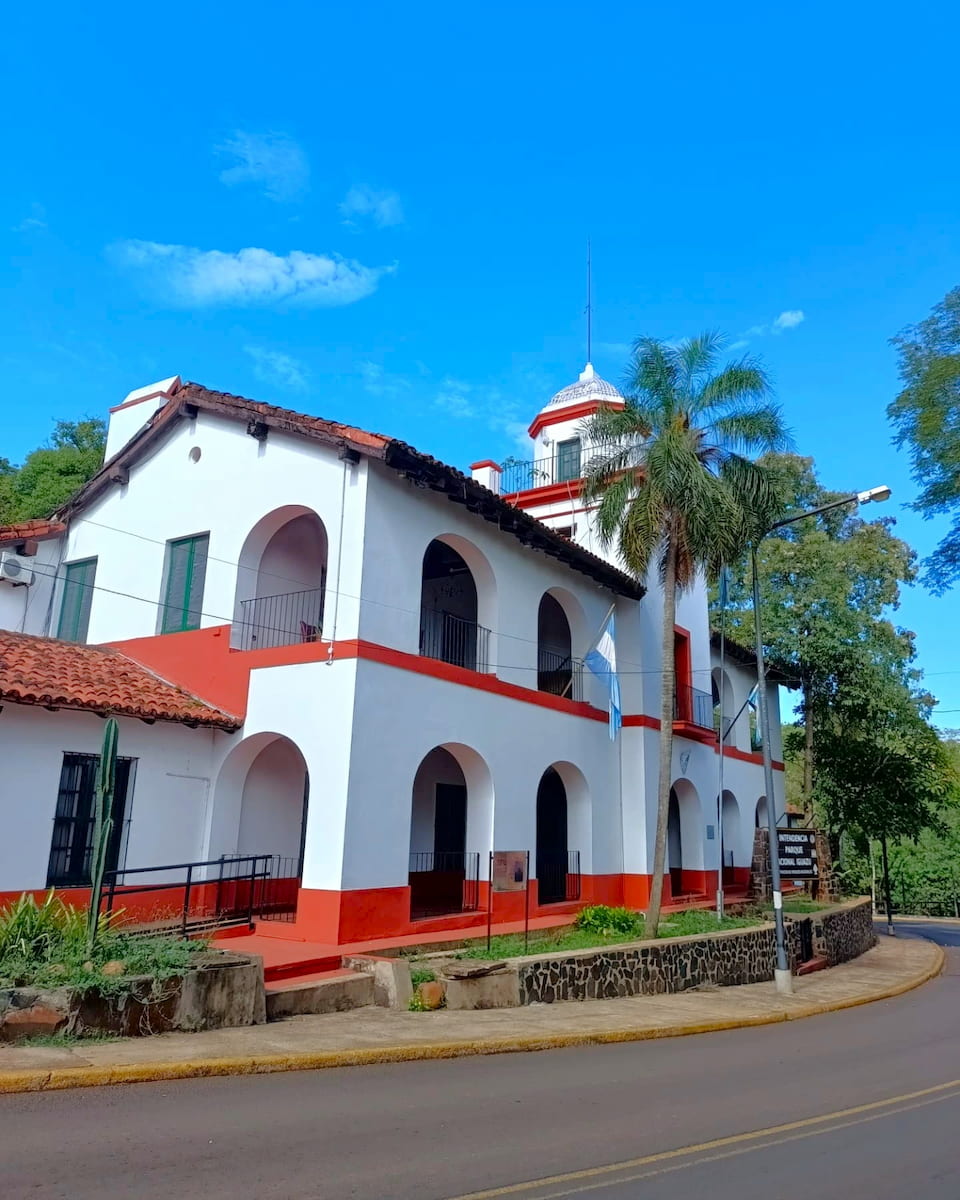 Puerto Iguazú Town, Foz do Iguaçu Puerto Iguazú Town, Foz do Iguaçu