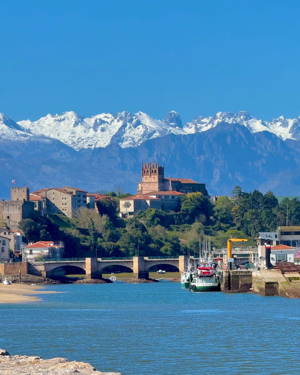 San Vicente de la Barquera, Cantabria San Vicente de la Barquera, Cantabria
