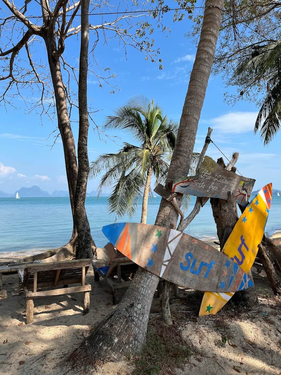 Tha Khao, Koh Yao Noi Tha Khao, Koh Yao Noi