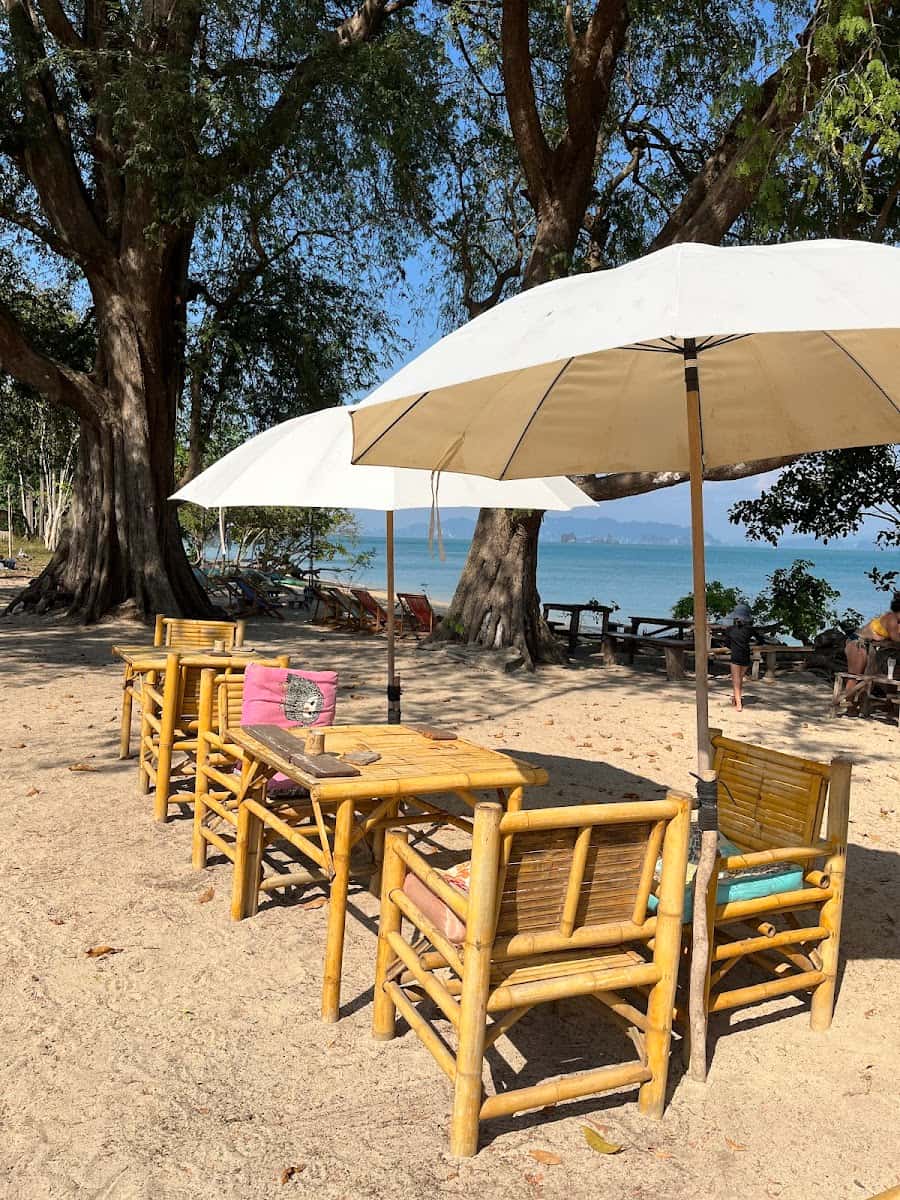 Tha Khao, Koh Yao Noi Tha Khao, Koh Yao Noi